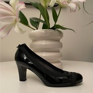 New Stuart Weitzman Patent Leather Pump
